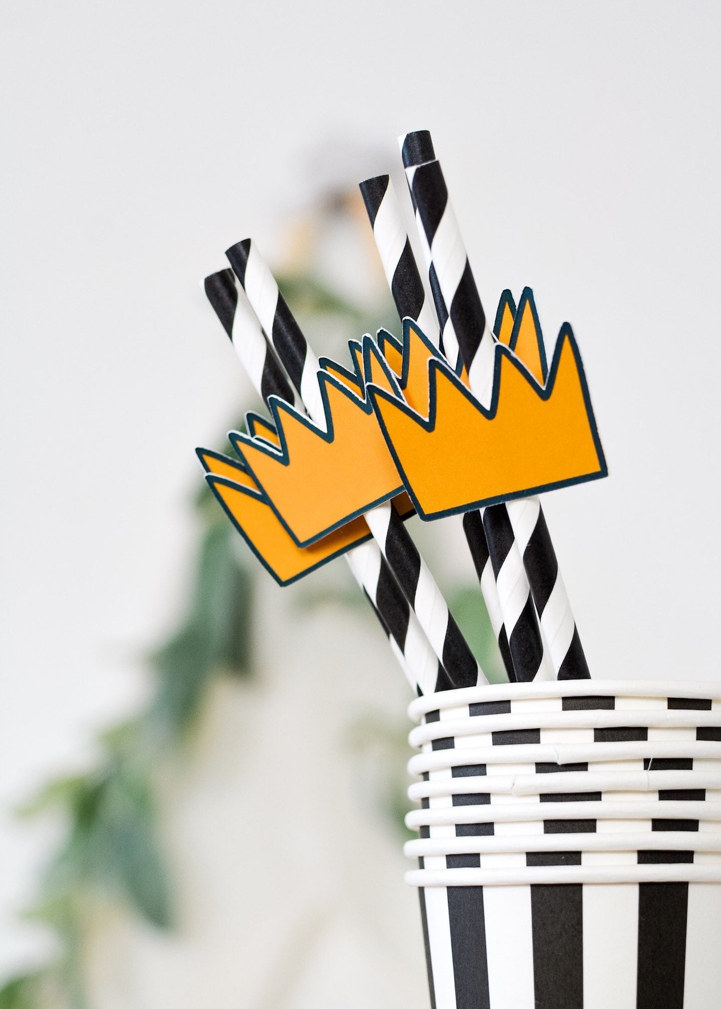 Wild One Crown Paper Straws
