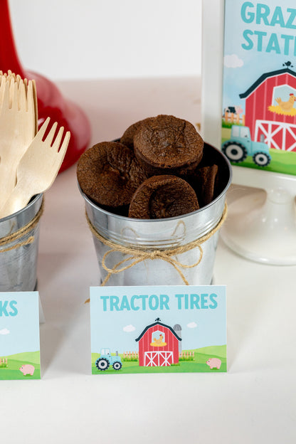 Personalized Farm Tent Cards, set of 4, view 6