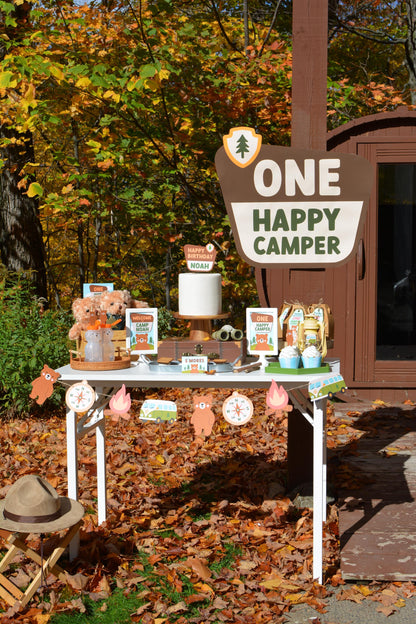 Personalized Happy Camper Party Sign, view 2
