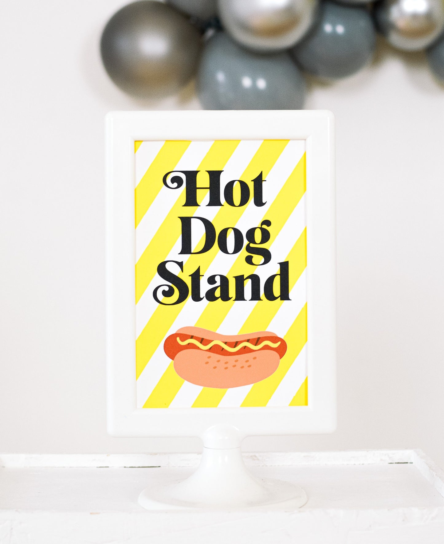 New York Hot Dog Stand Sign