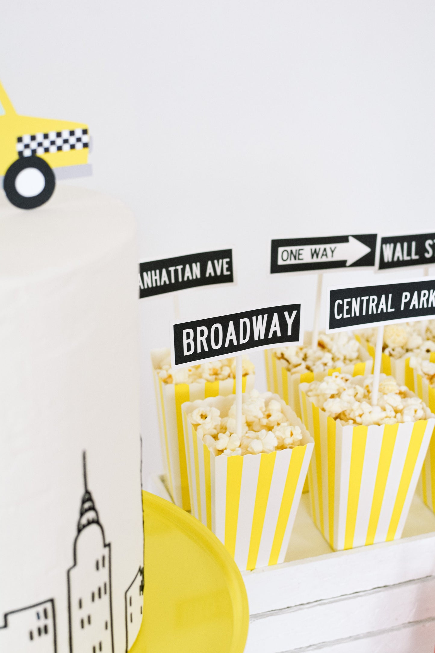 New York Street Sign Centerpieces