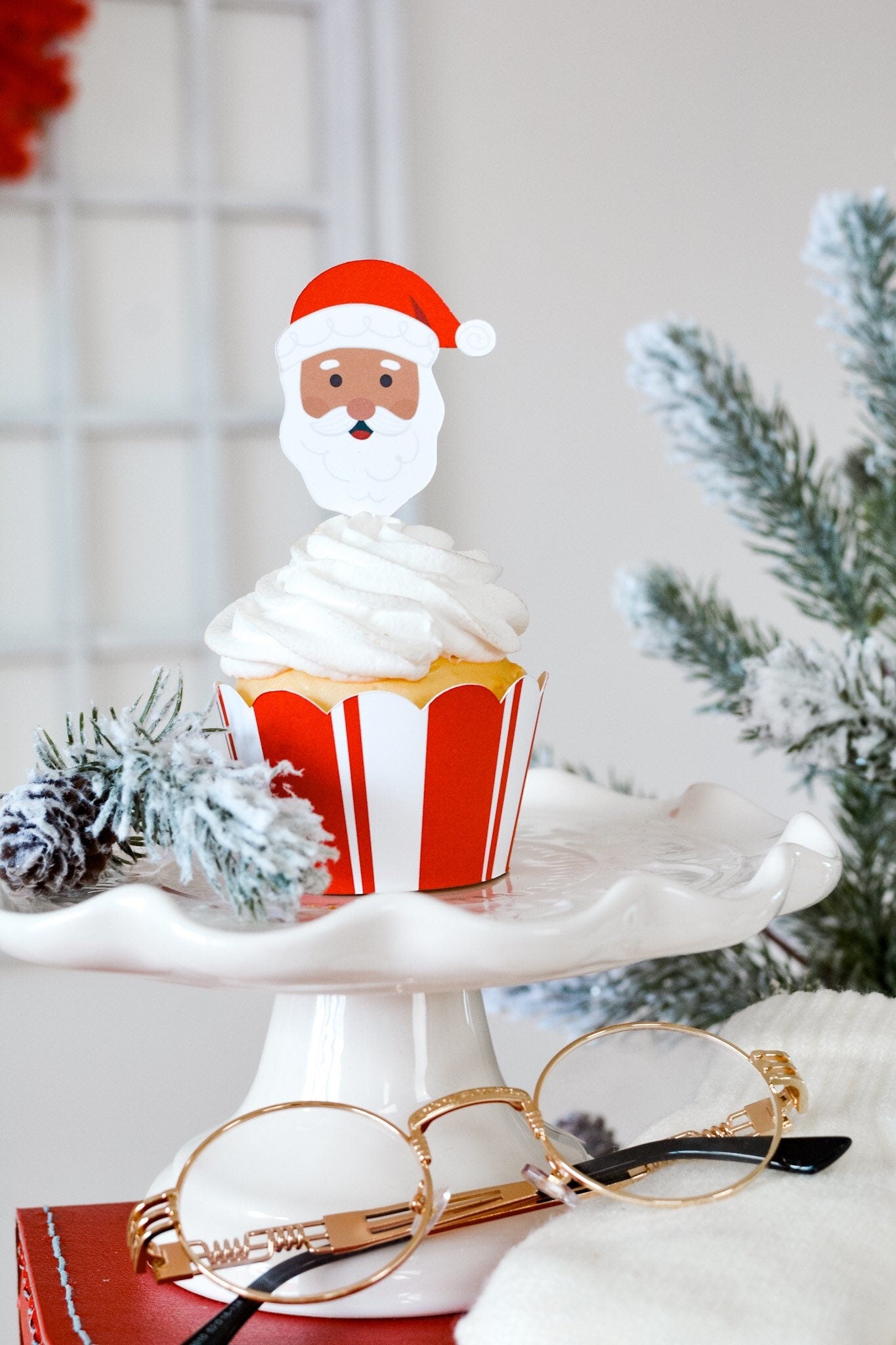 Santa Claus Cupcake Toppers