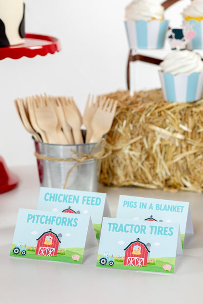 Personalized Farm Tent Cards, set of 4